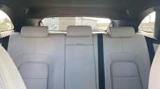 Jaguar F-Pace 2.0 D200 R-Dynamic Black 5dr Auto AWD Diesel Estate